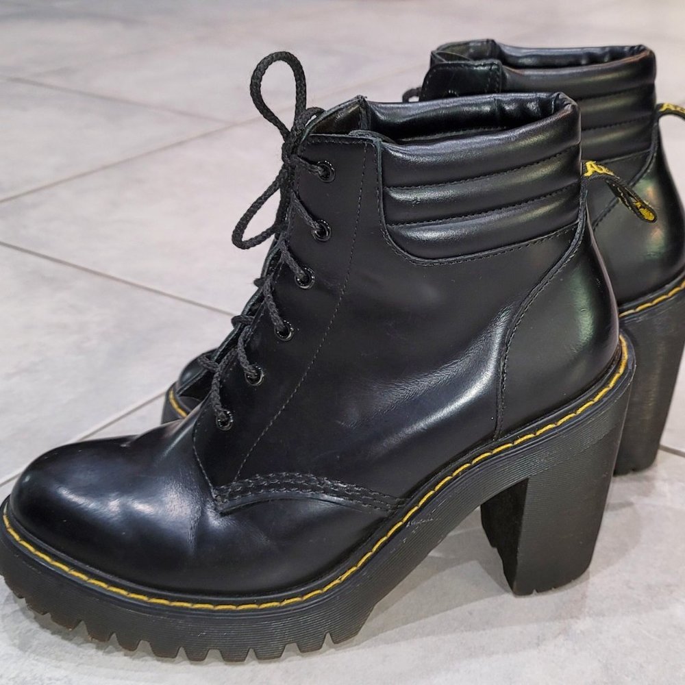 Doc Martens Persephone Booties, size 8, black